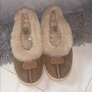 Ugg outdoor slippers ✨